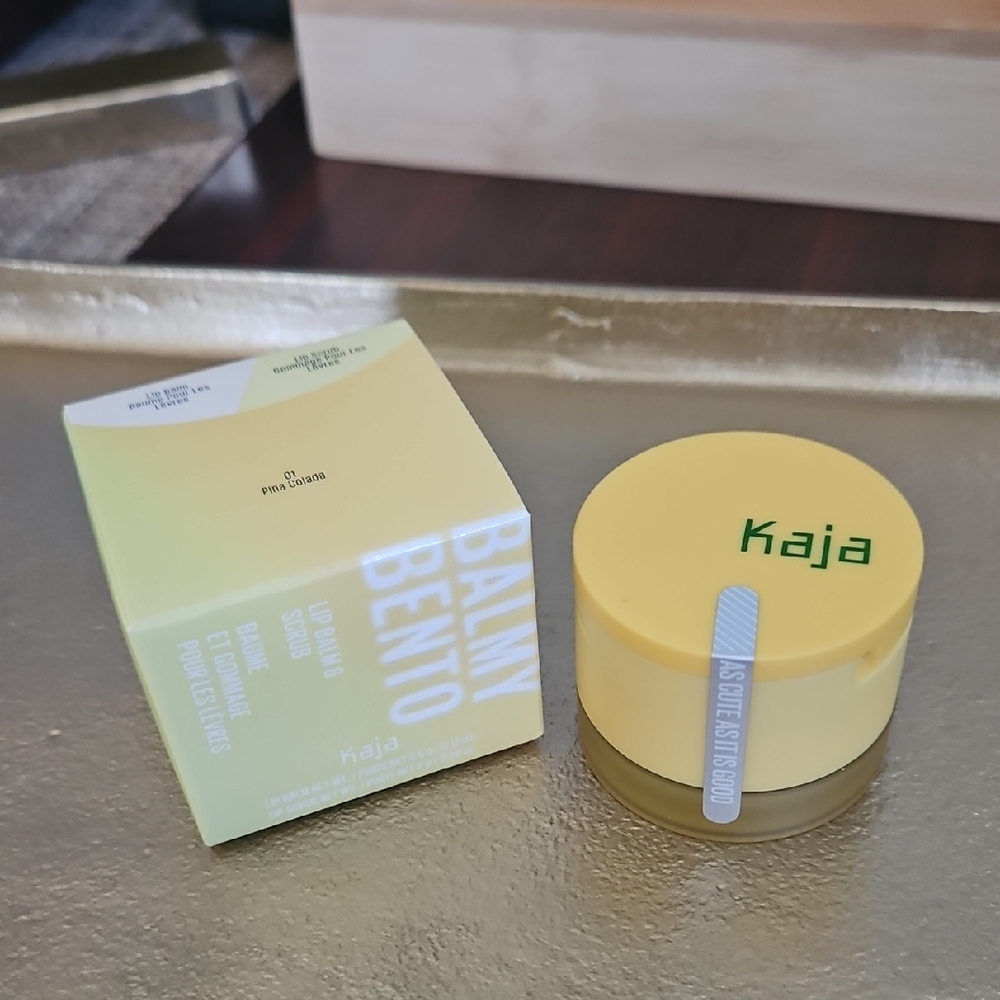 Kaja Lip Balm And Scrub Duo in Pina Colada